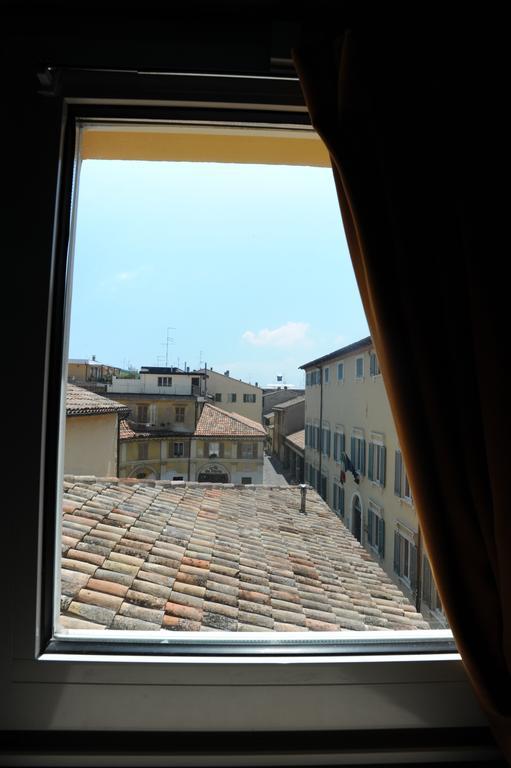 B&B Aurora Domus D'A-Mare Pesaro Zimmer foto