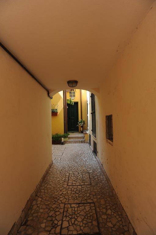 B&B Aurora Domus D'A-Mare Pesaro Exterior foto