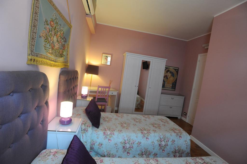 B&B Aurora Domus D'A-Mare Pesaro Zimmer foto
