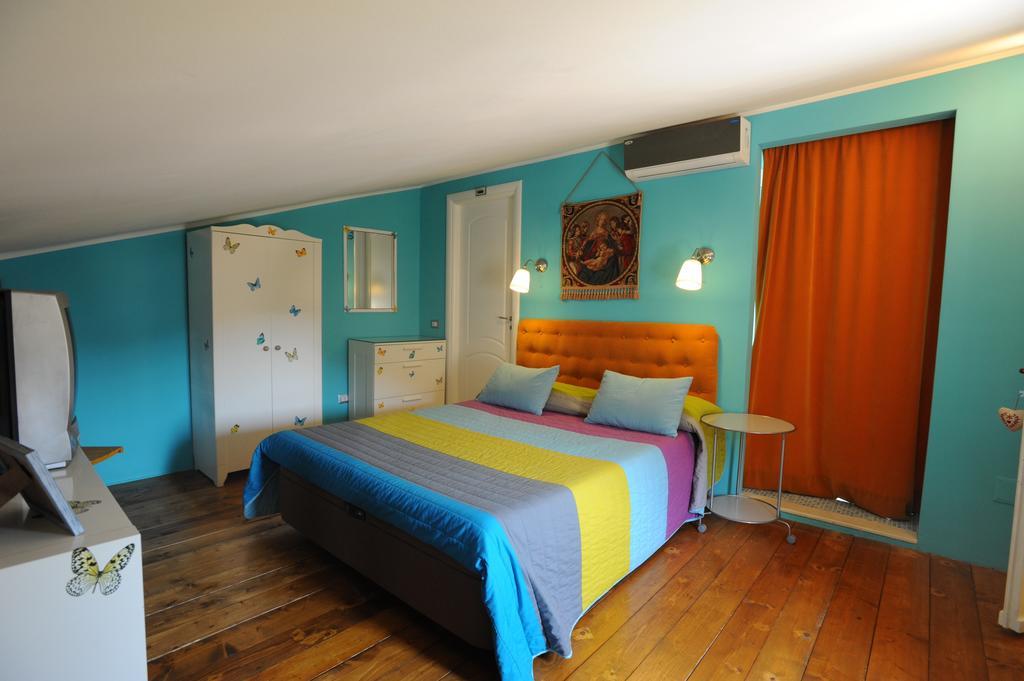 B&B Aurora Domus D'A-Mare Pesaro Exterior foto