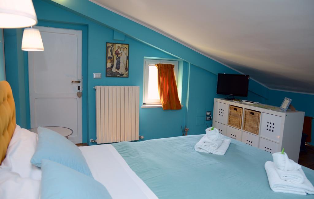 B&B Aurora Domus D'A-Mare Pesaro Exterior foto